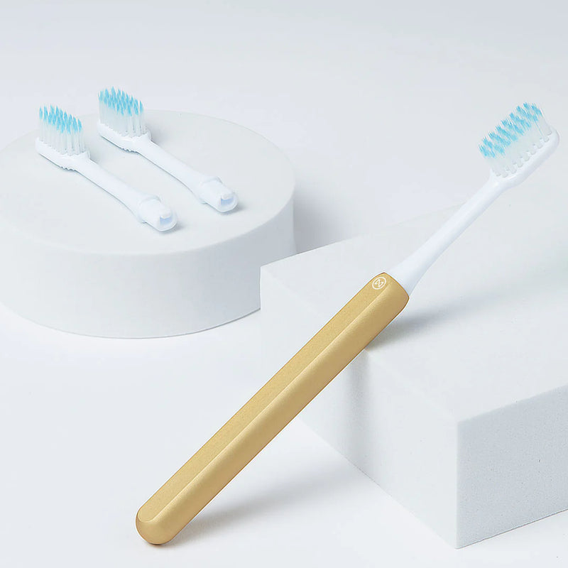 Nada - Kids Aluminum Toothbrush (Removable Brush Head)