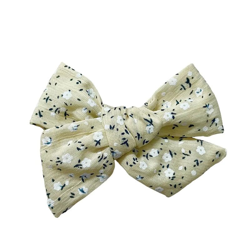 Mai & I  Bliss Pinwheel Bow with Reversible Lined Clip